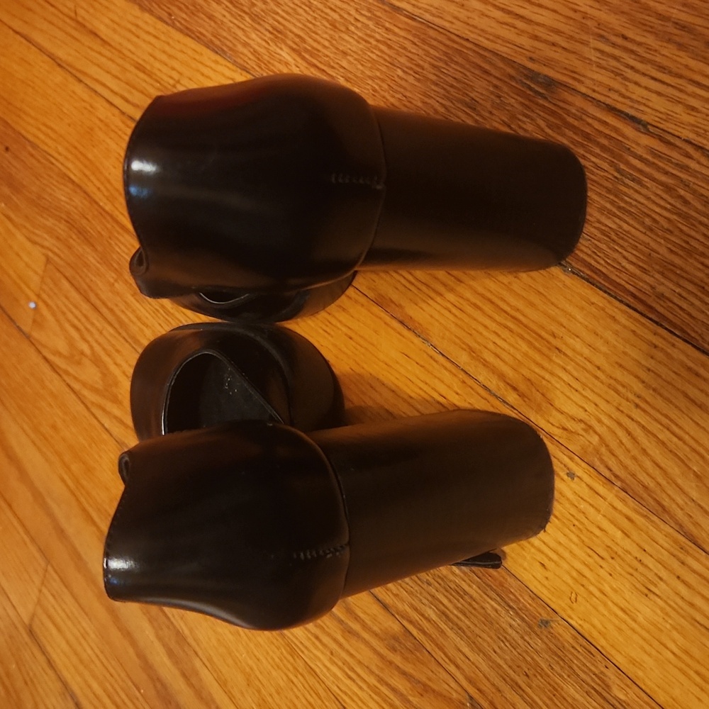 Jeffrey Campbell Black Platform Shoes - Picture 3 of 10